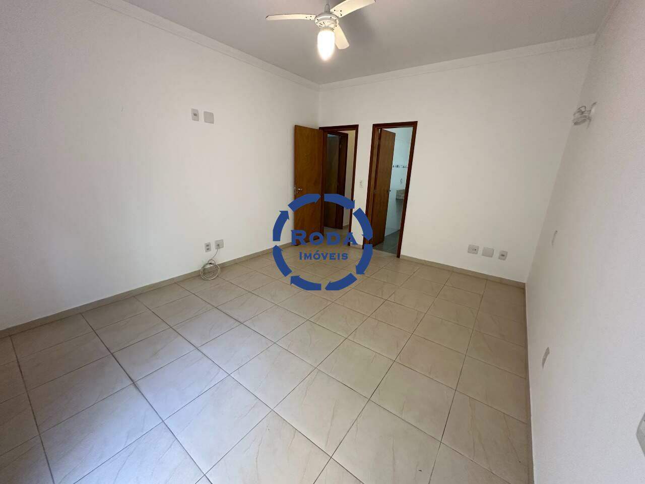 Casa à venda no Ponta da Praia: 