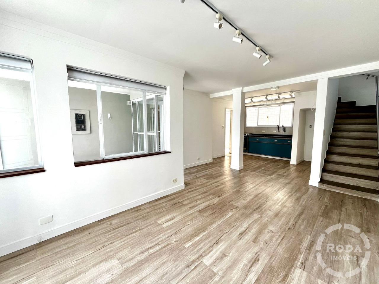 Casa à venda no Ponta da Praia: sala