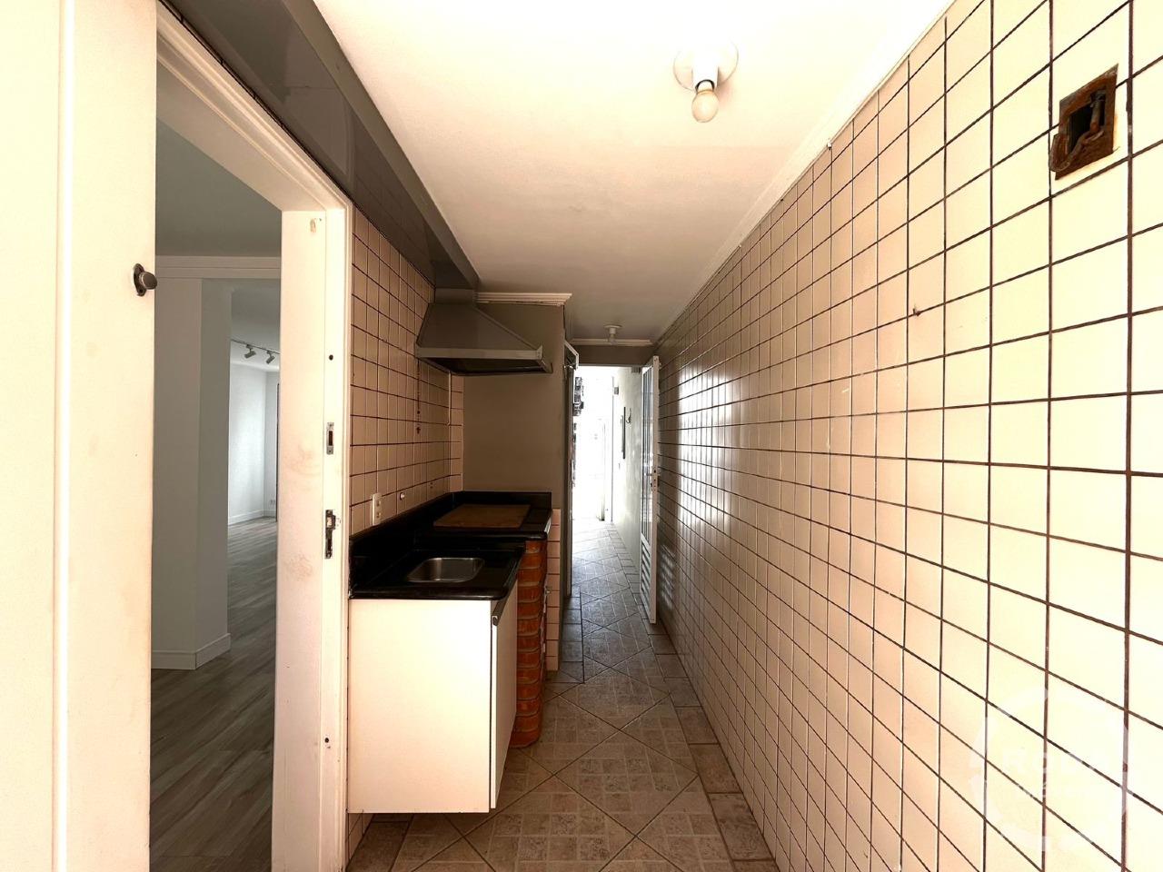 Casa à venda no Ponta da Praia: churrasqueira