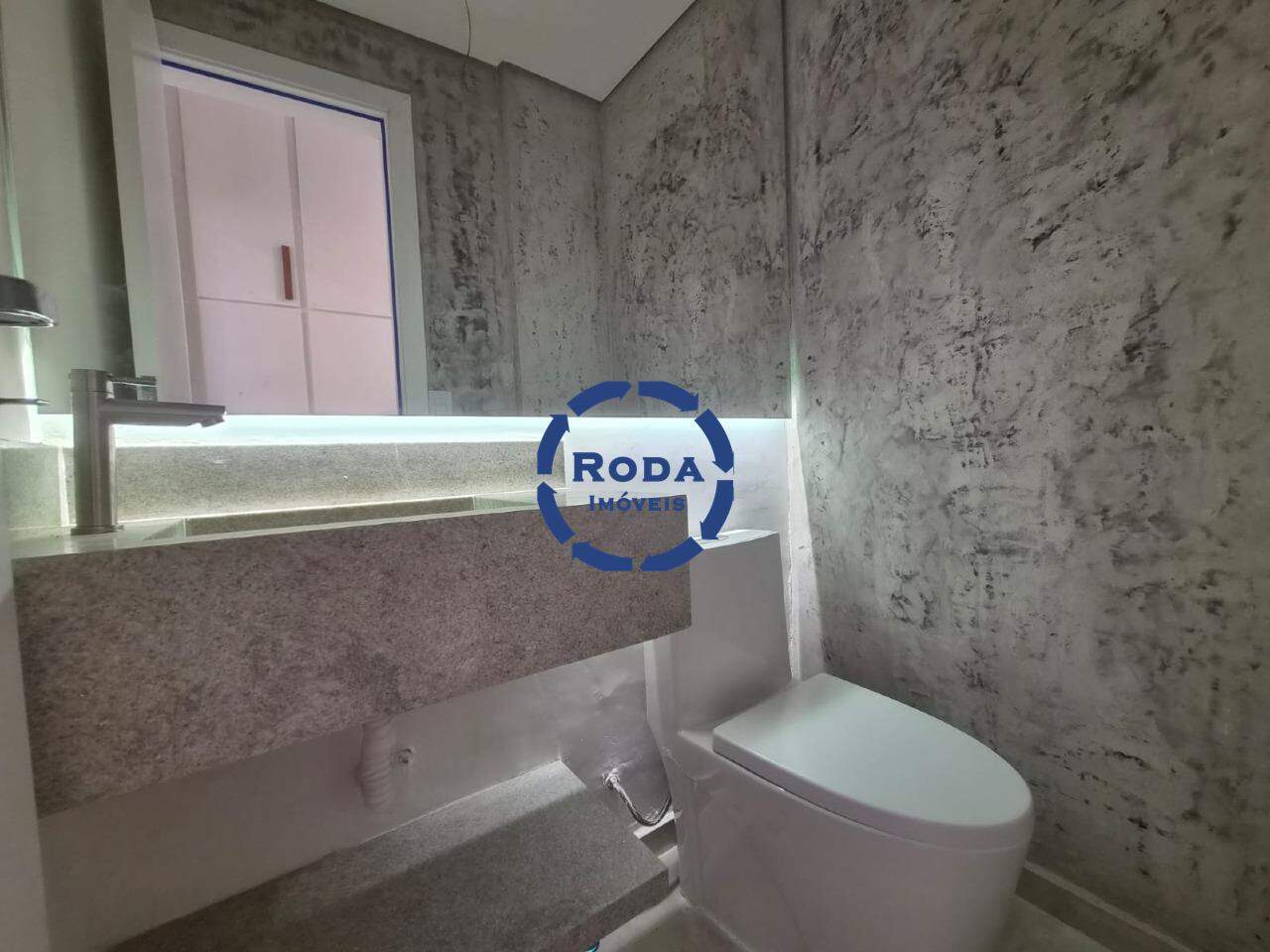 Apartamento à venda no Embaré: