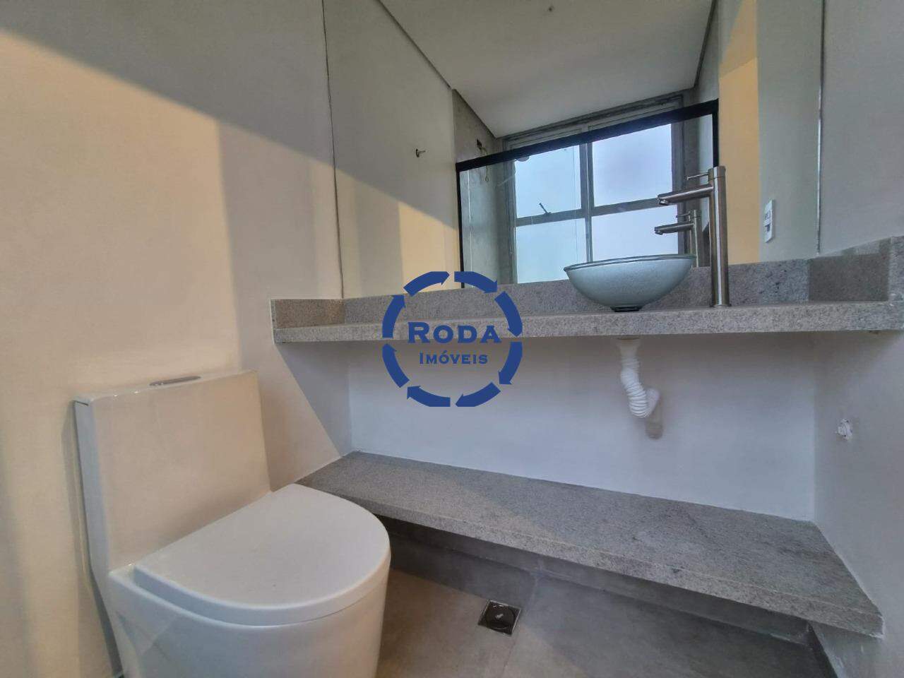 Apartamento à venda no Embaré:
