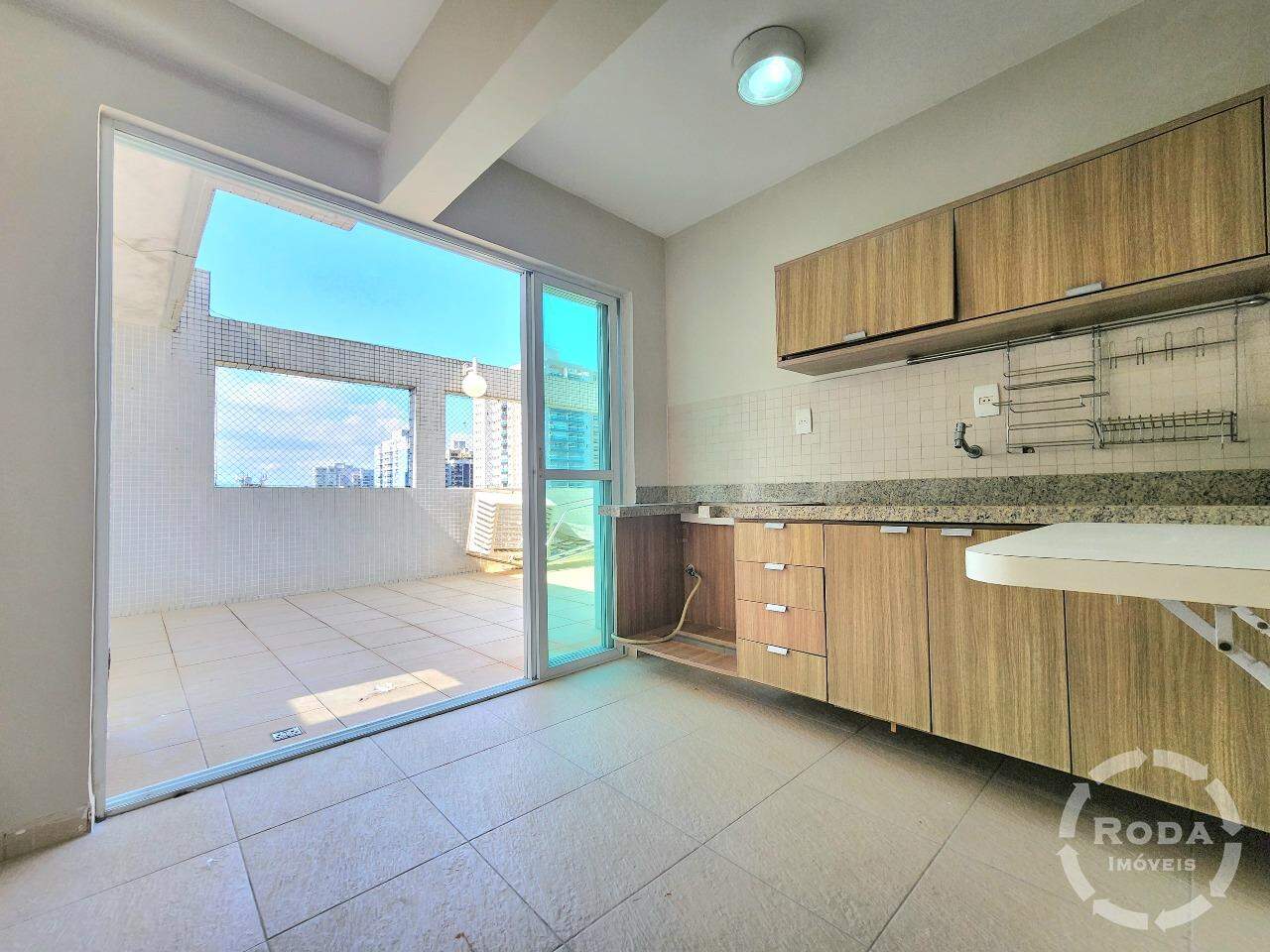 Cobertura Duplex à venda no Embaré: 
