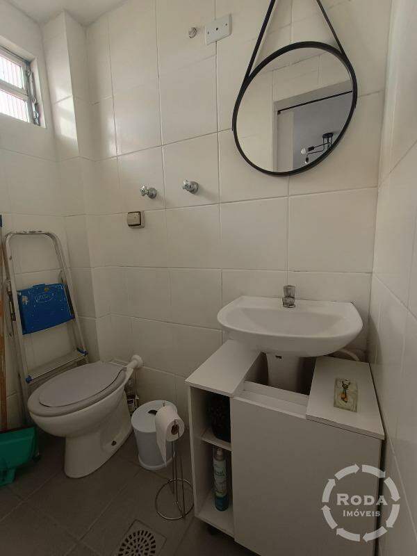 Loja para aluguel no Embaré: 