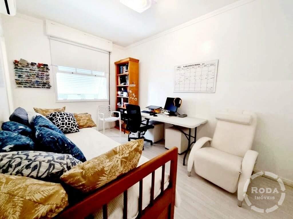 Cobertura à venda no Aparecida: 