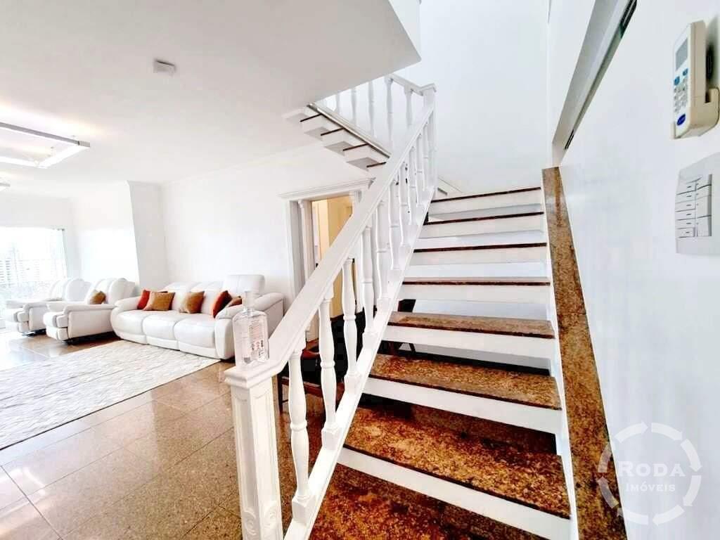 Cobertura à venda no Aparecida: 