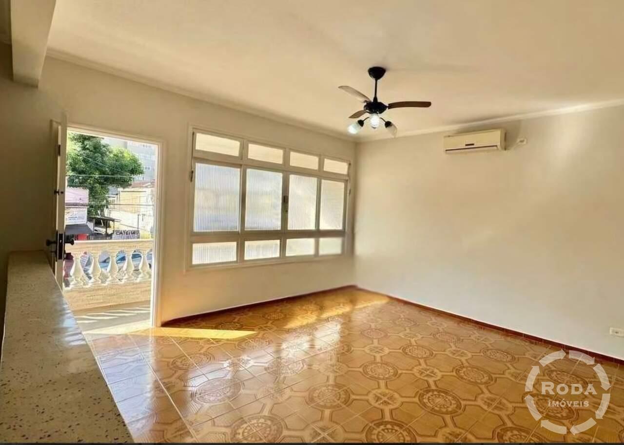 Casa à venda no Encruzilhada: 