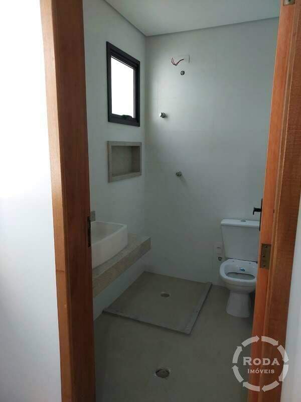 Casa à venda no Encruzilhada: 