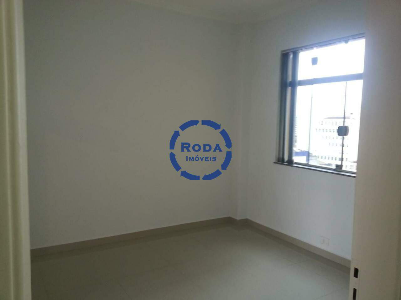 Sala para aluguel no Centro: 