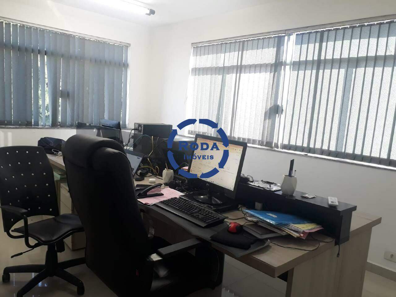 Sala para aluguel no Centro: 