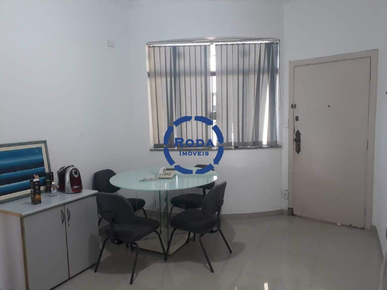 Sala para aluguel no Centro: 