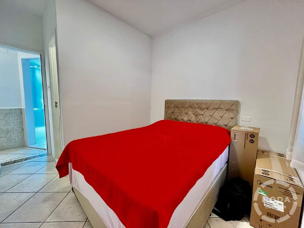 Apartamento à venda no Ponta da Praia: 