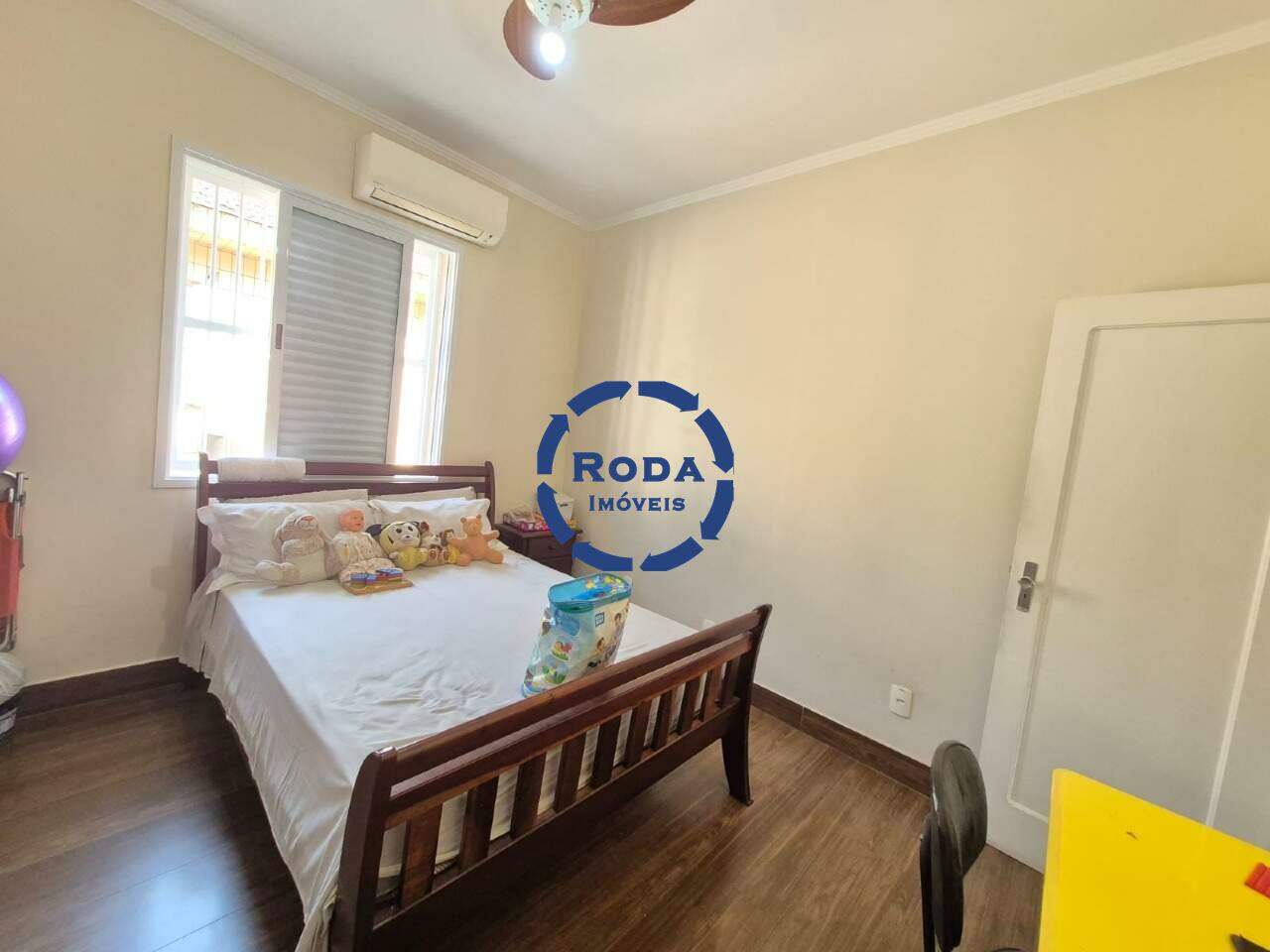 Casa à venda no Macuco: 