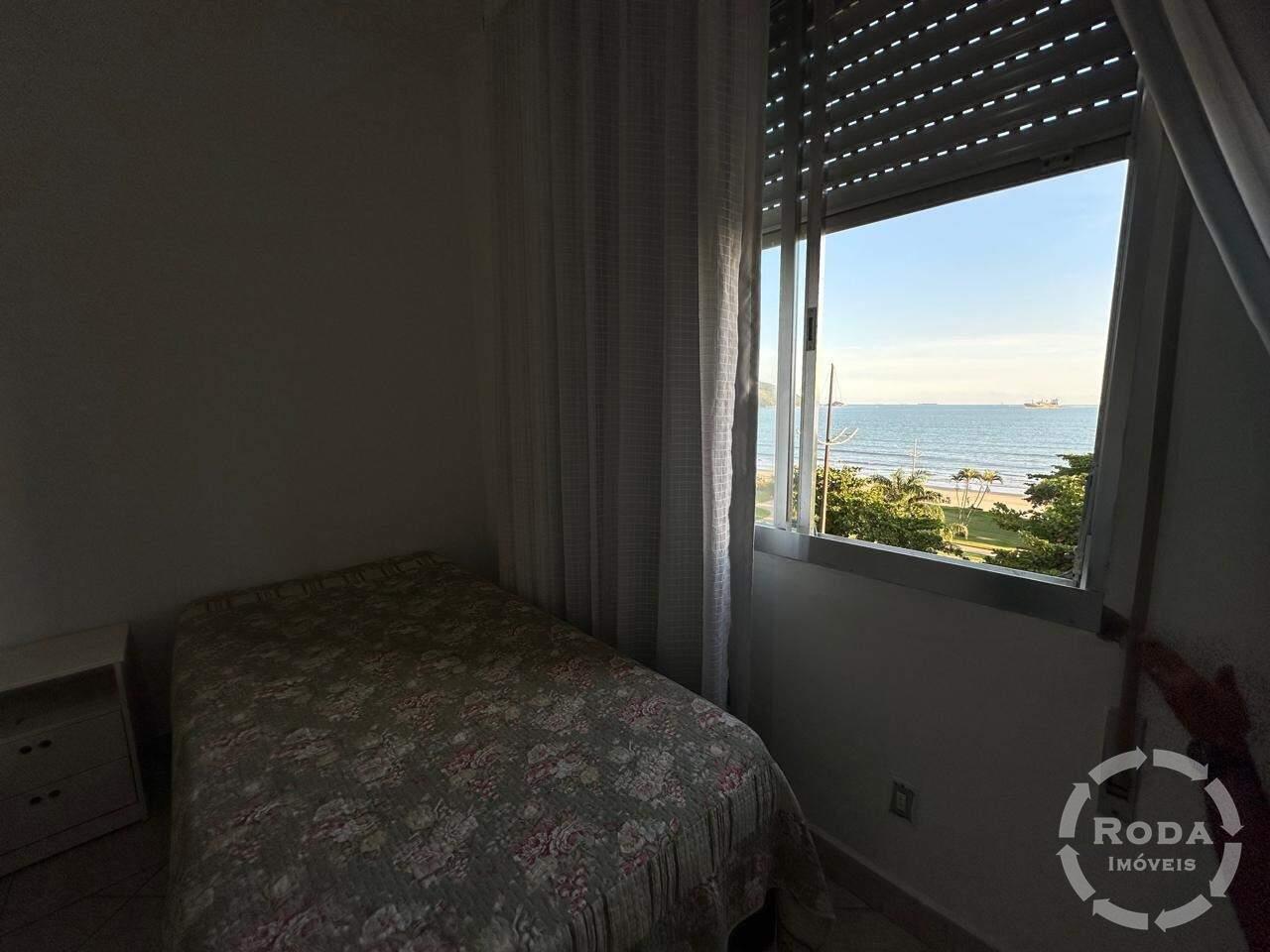 Apartamento à venda no Embaré: 