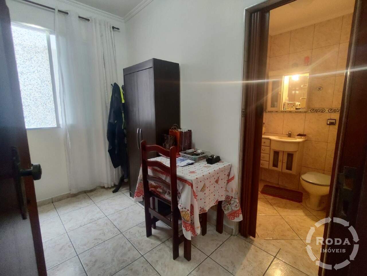 Apartamento à venda no Ponta da Praia: 