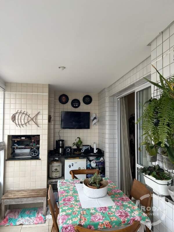 Apartamento à venda no Ponta da Praia: 