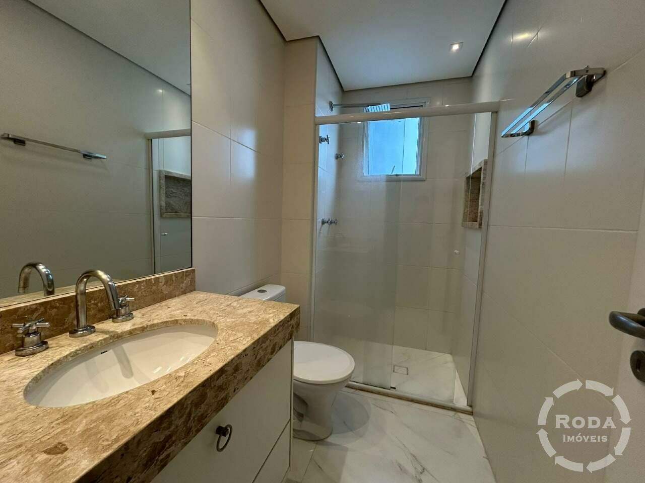 Apartamento para aluguel no Embaré: 