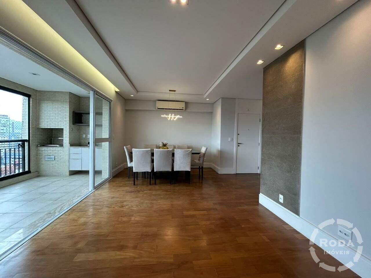 Apartamento para aluguel no Embaré: 