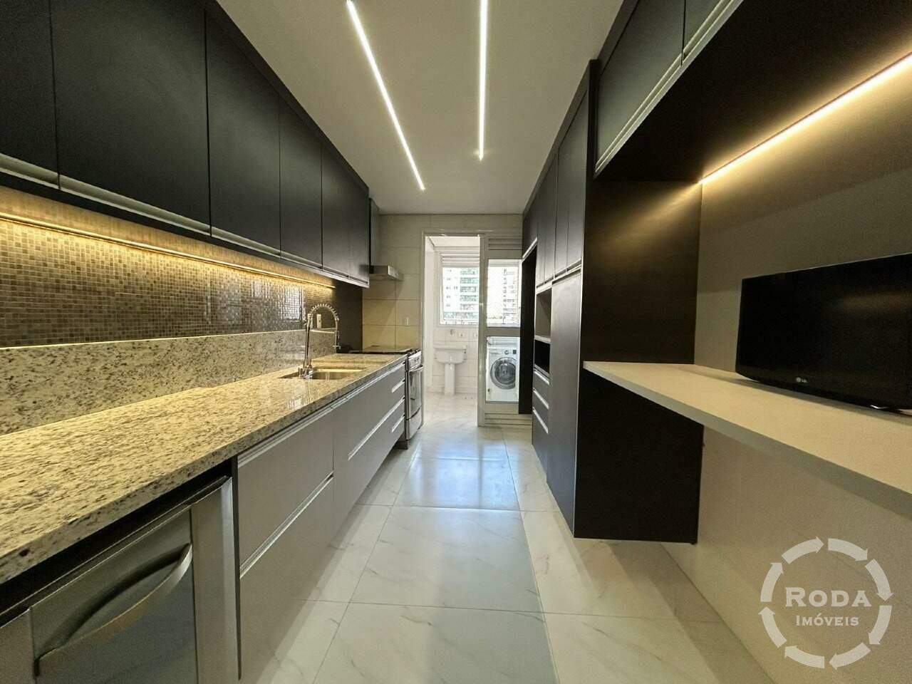 Apartamento para aluguel no Embaré: 