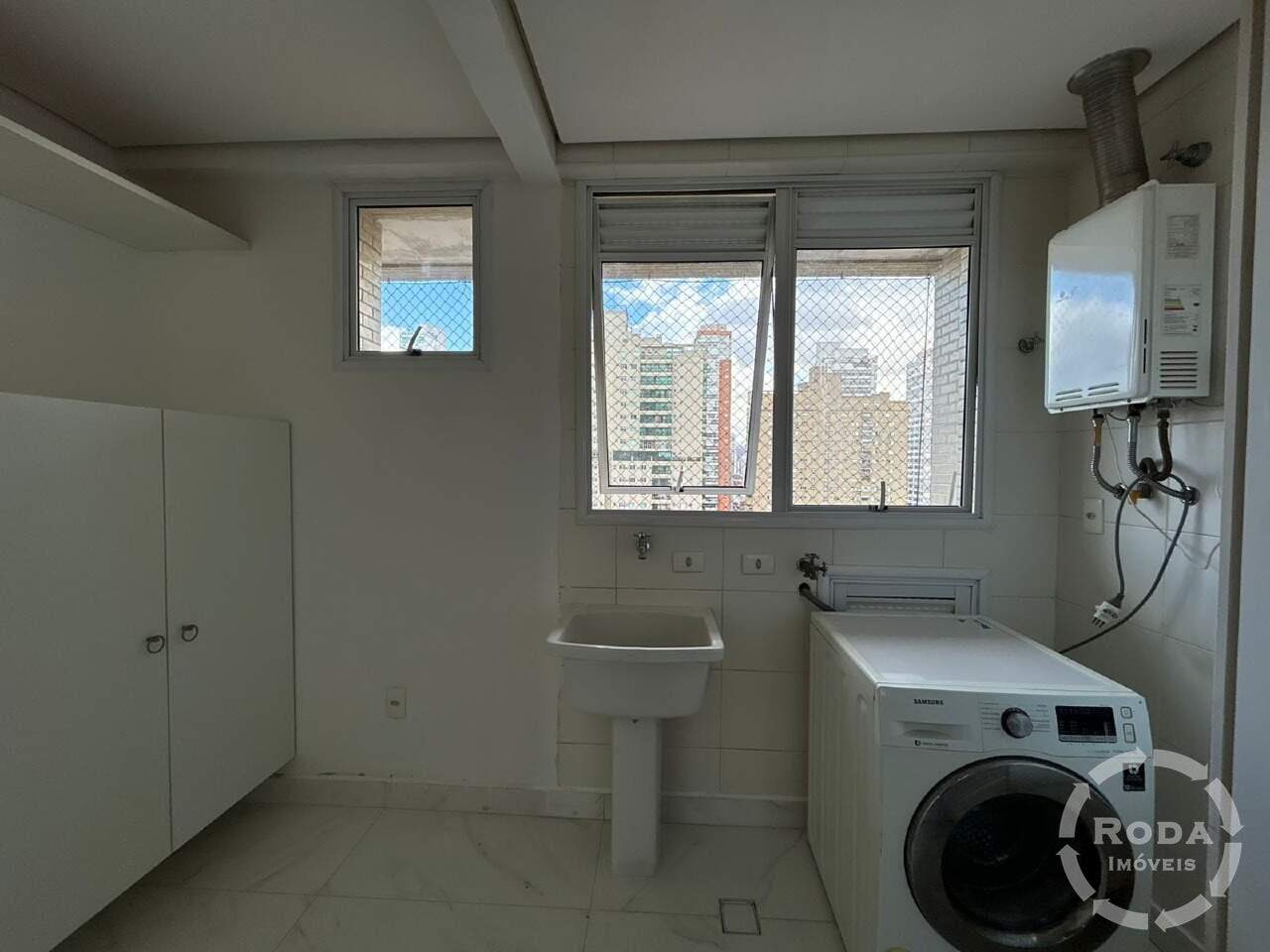 Apartamento para aluguel no Embaré: 