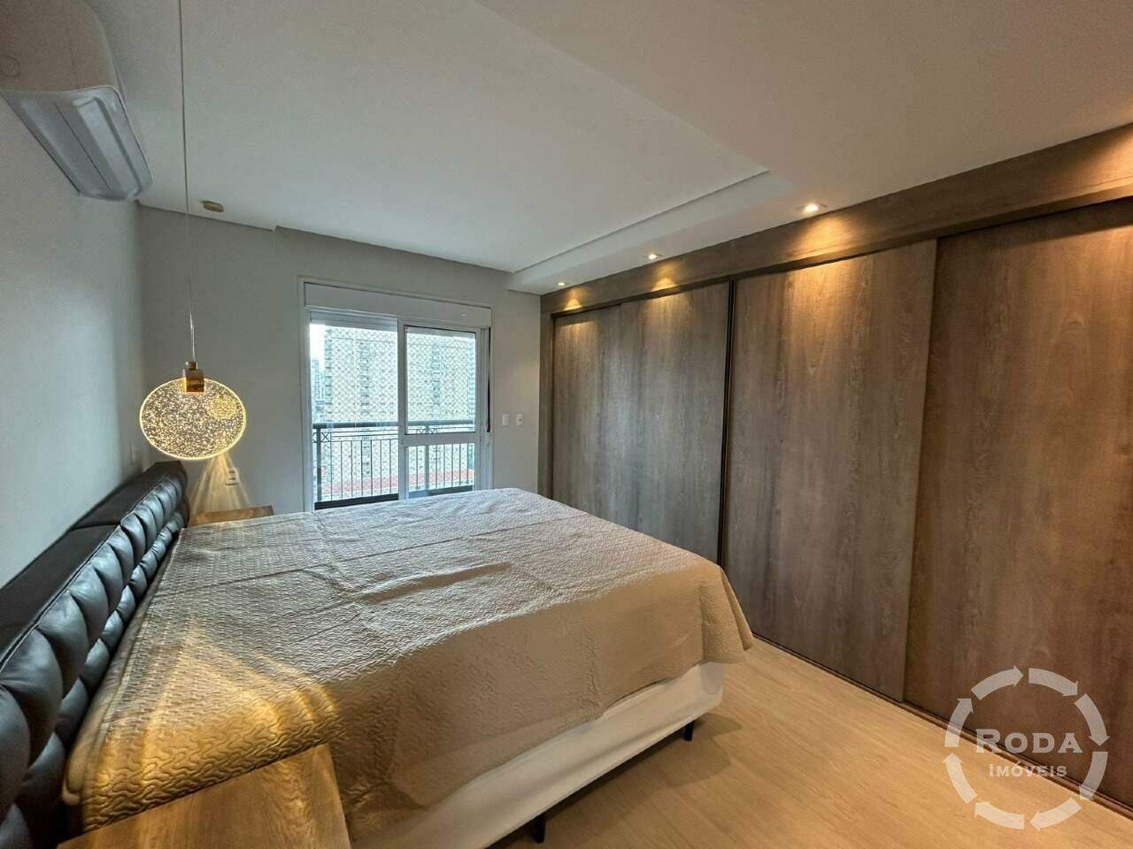 Apartamento para aluguel no Embaré: 