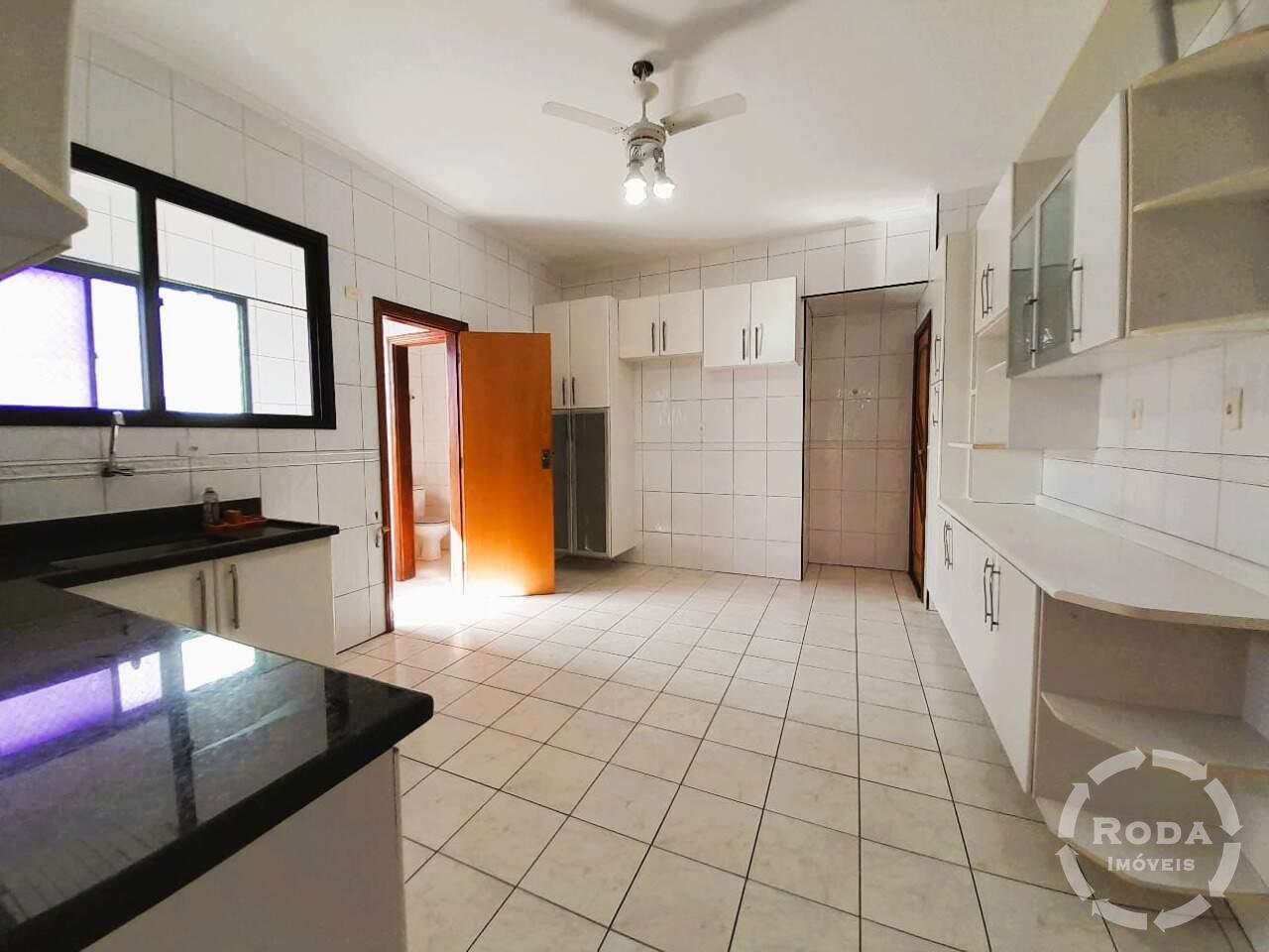 Apartamento à venda no Embaré: 