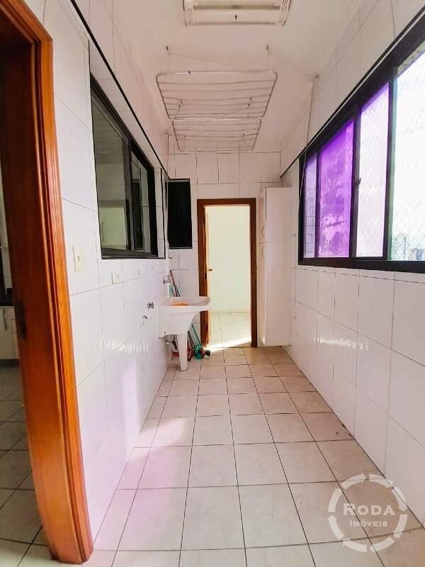 Apartamento à venda no Embaré: 