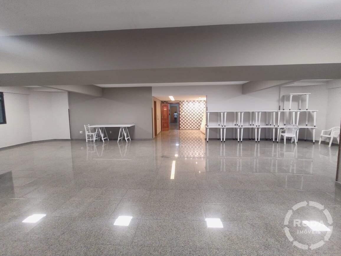 Apartamento à venda no Ponta da Praia: 