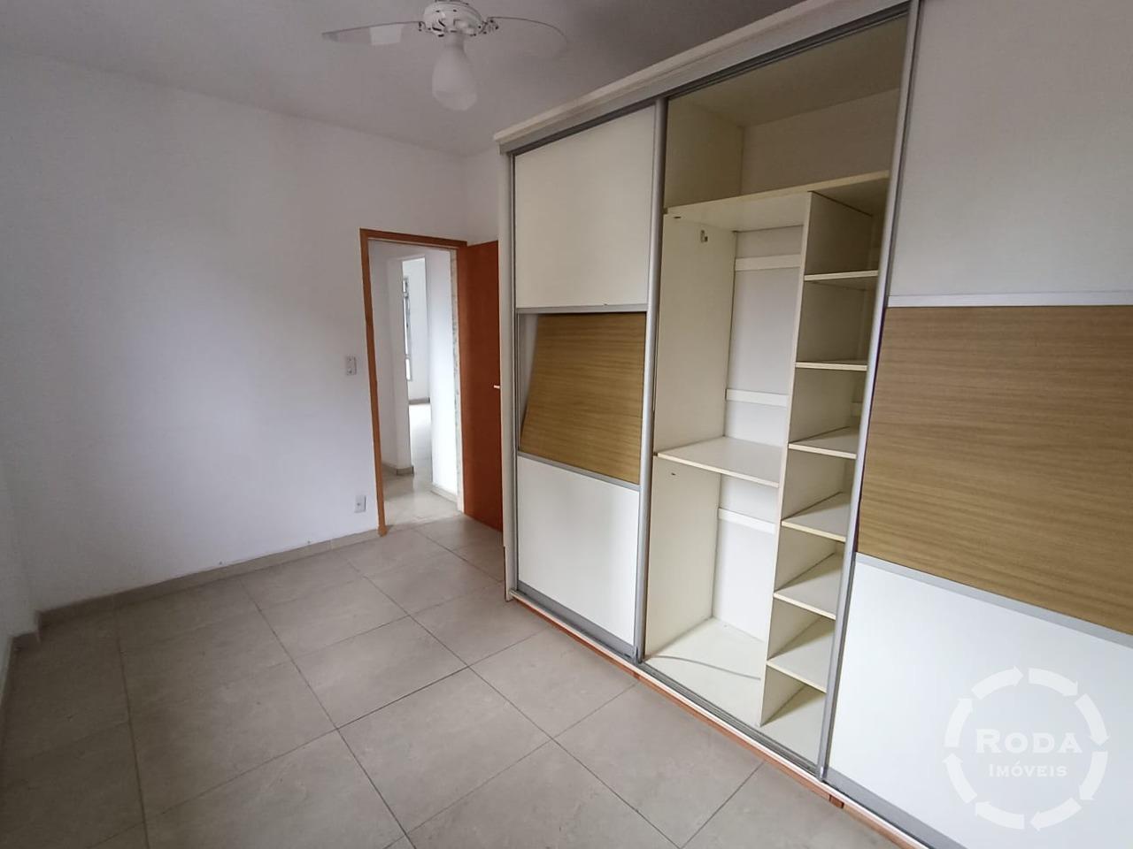 Apartamento à venda no Ponta da Praia: 