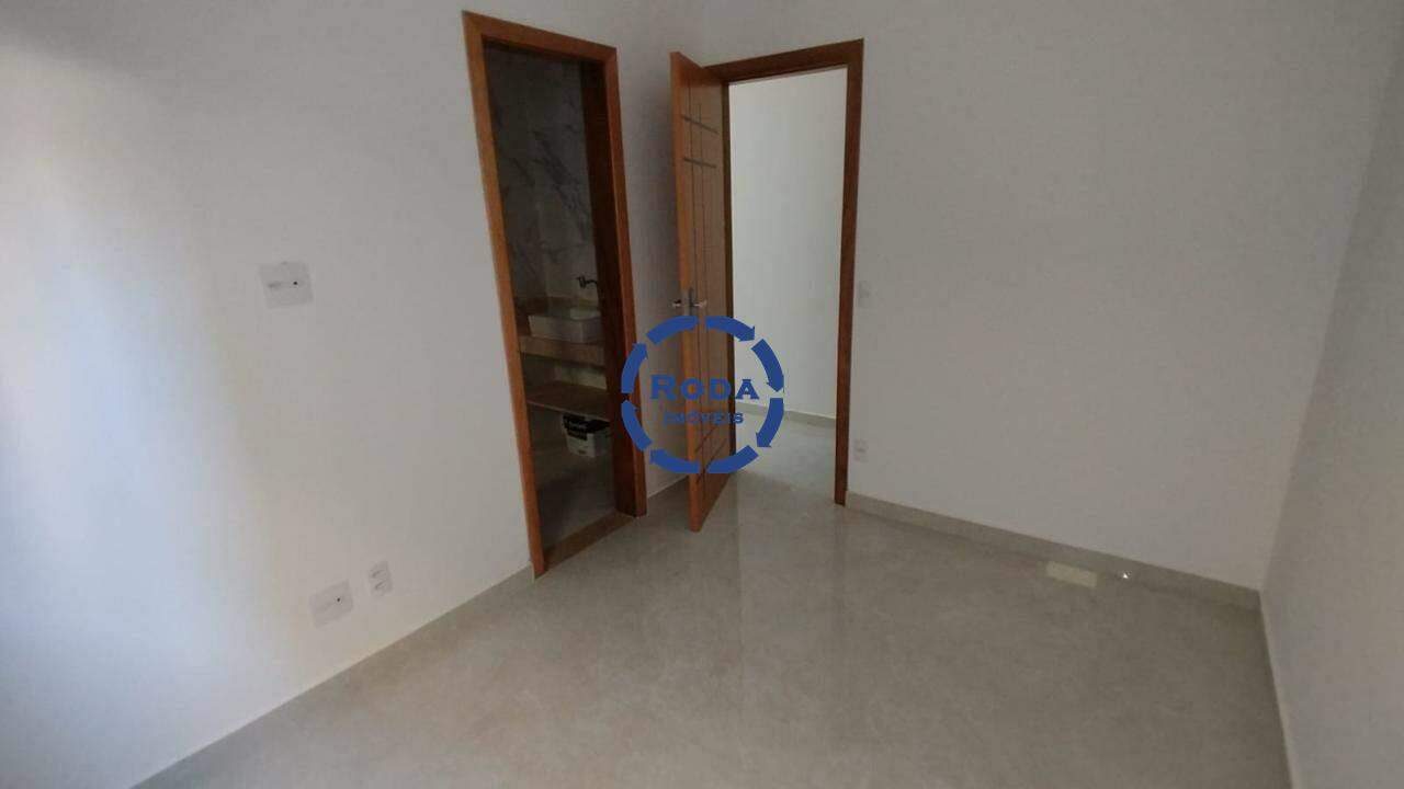 Casa à venda no Embaré: 