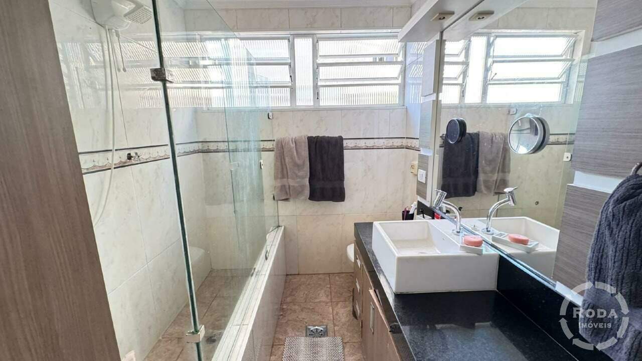 Apartamento à venda no Ponta da Praia: 