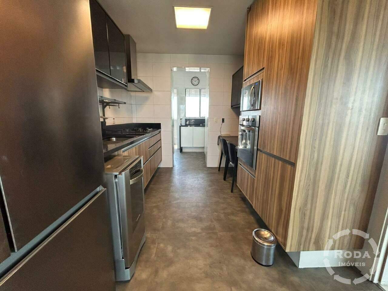 Apartamento Duplex à venda no Embaré: 
