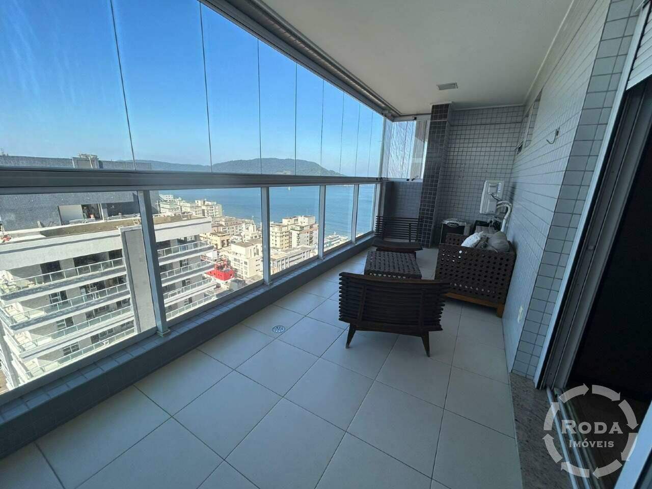 Apartamento Duplex à venda no Embaré: 