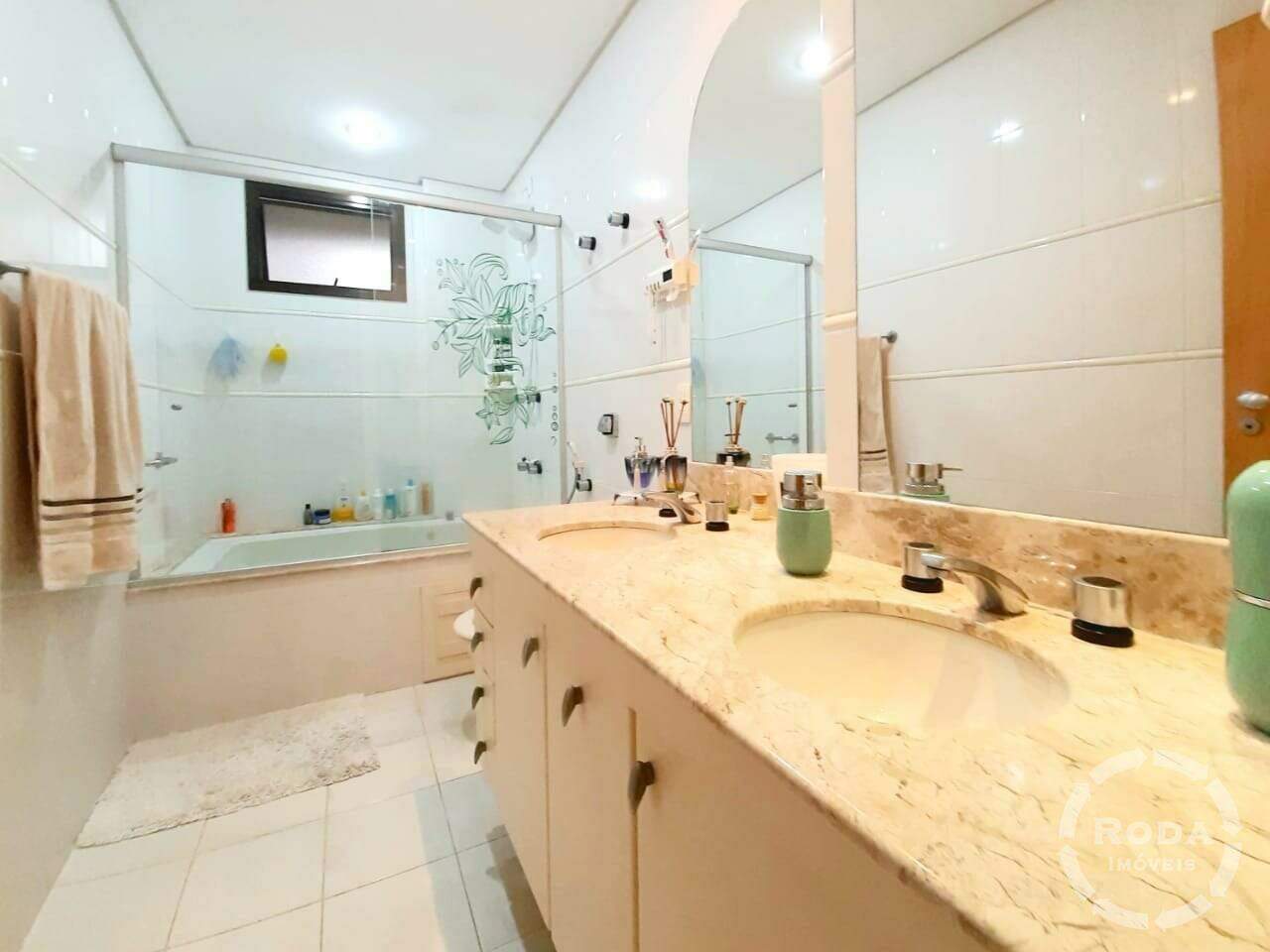 Apartamento à venda no Embaré: 