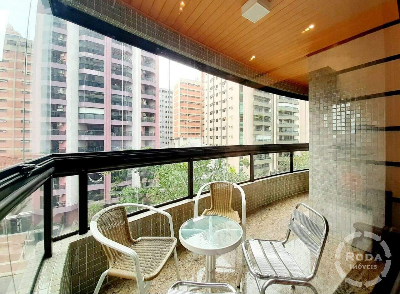 Apartamento à venda no Embaré: 