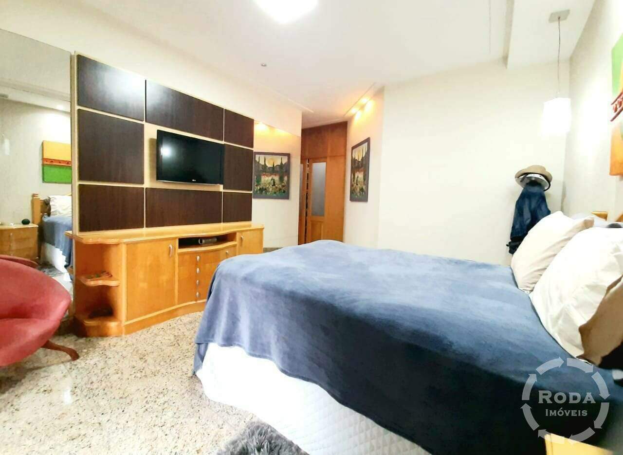 Apartamento à venda no Embaré: suíte master