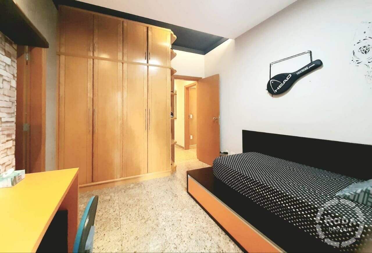 Apartamento à venda no Embaré: segunda suíte