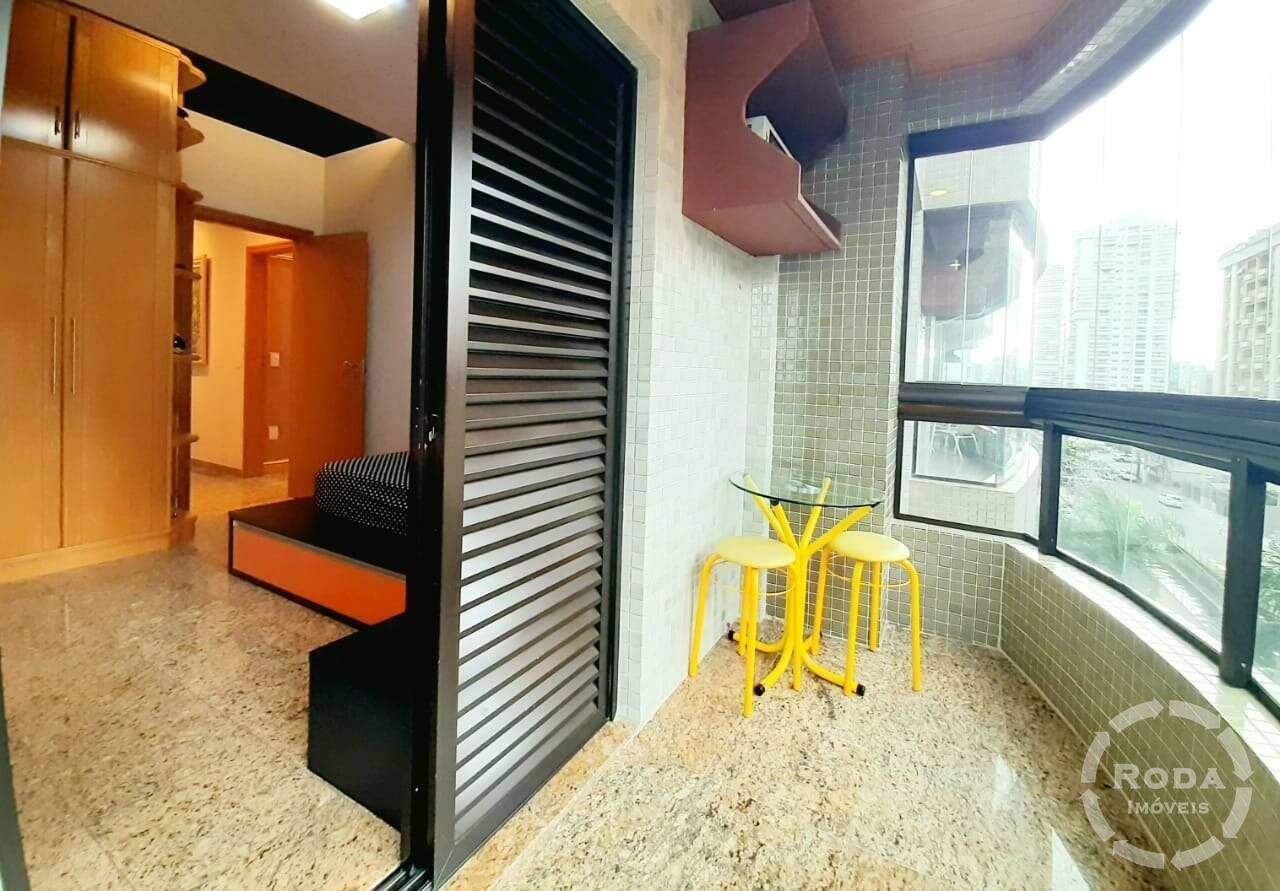 Apartamento à venda no Embaré: segunda suíte