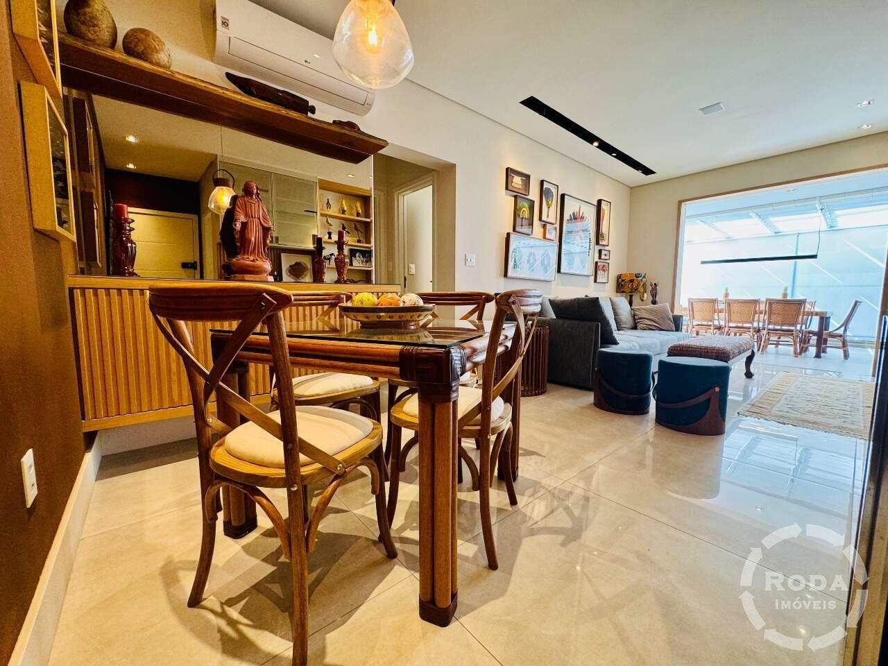 Apartamento Garden à venda no Embaré: 