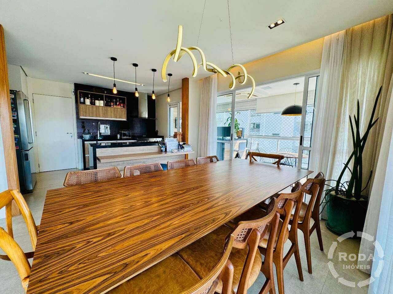 Apartamento à venda no Embaré: 