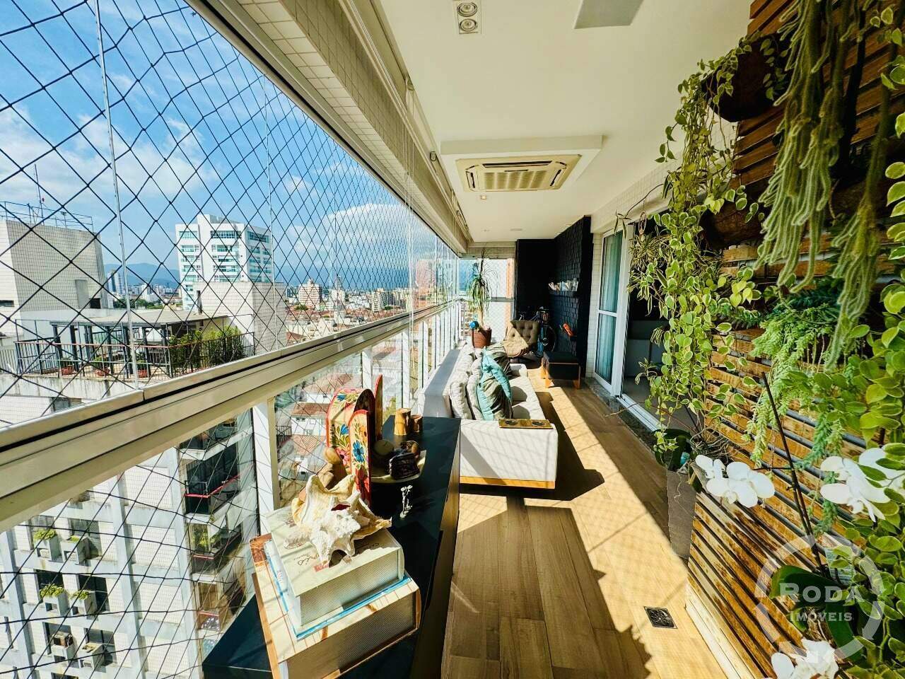 Apartamento à venda no Embaré: 