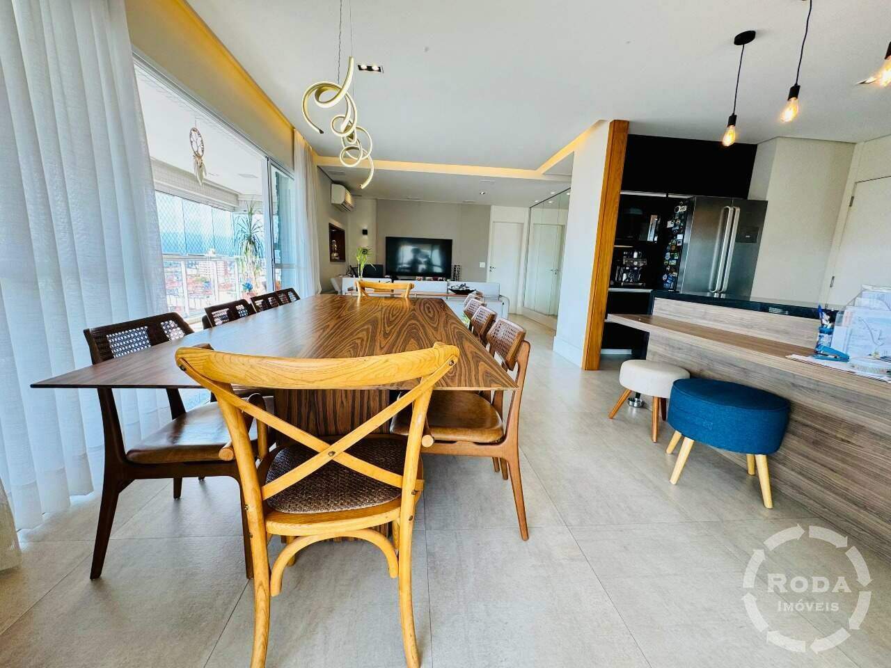 Apartamento à venda no Embaré: 