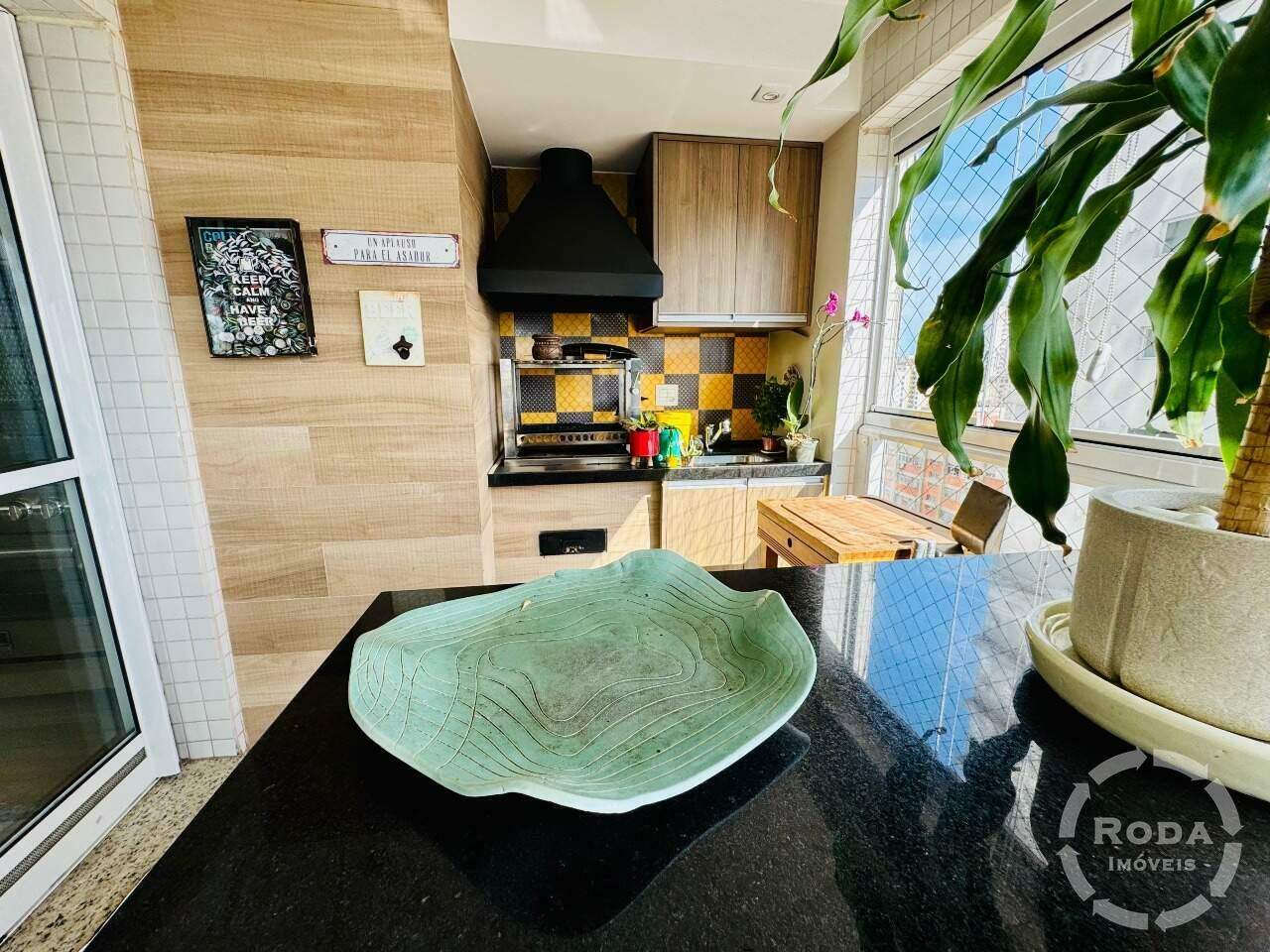 Apartamento à venda no Embaré: 