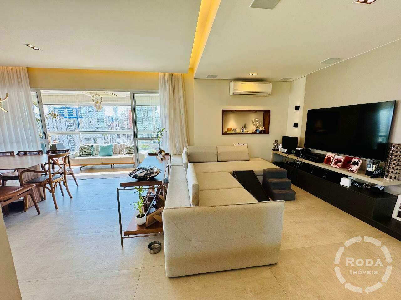 Apartamento à venda no Embaré: 