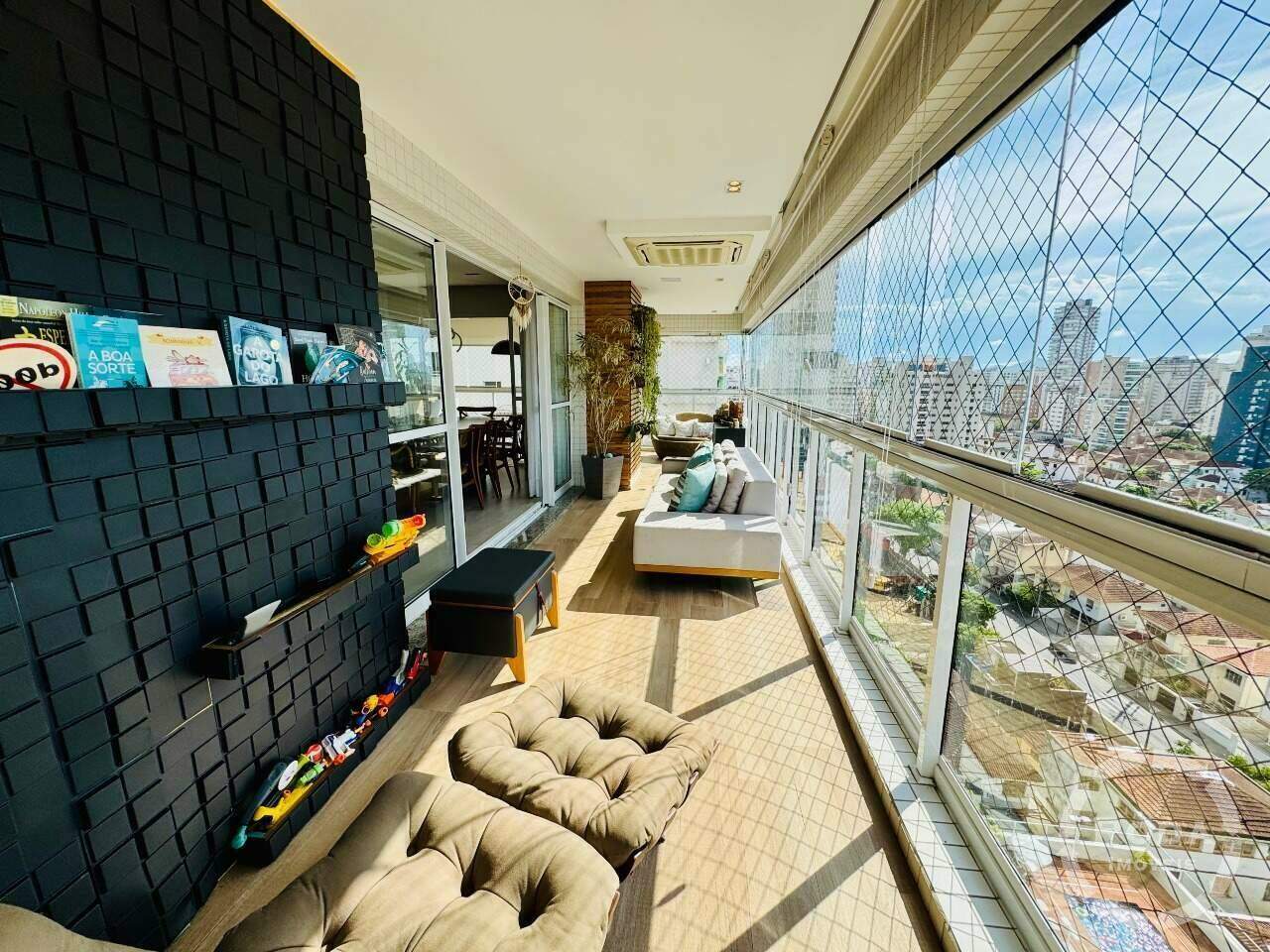 Apartamento à venda no Embaré: 