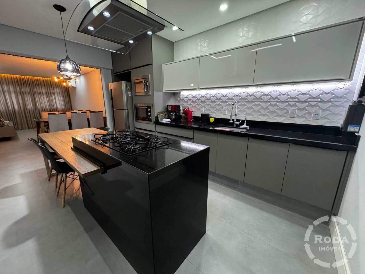 Apartamento à venda no Ponta da Praia: 