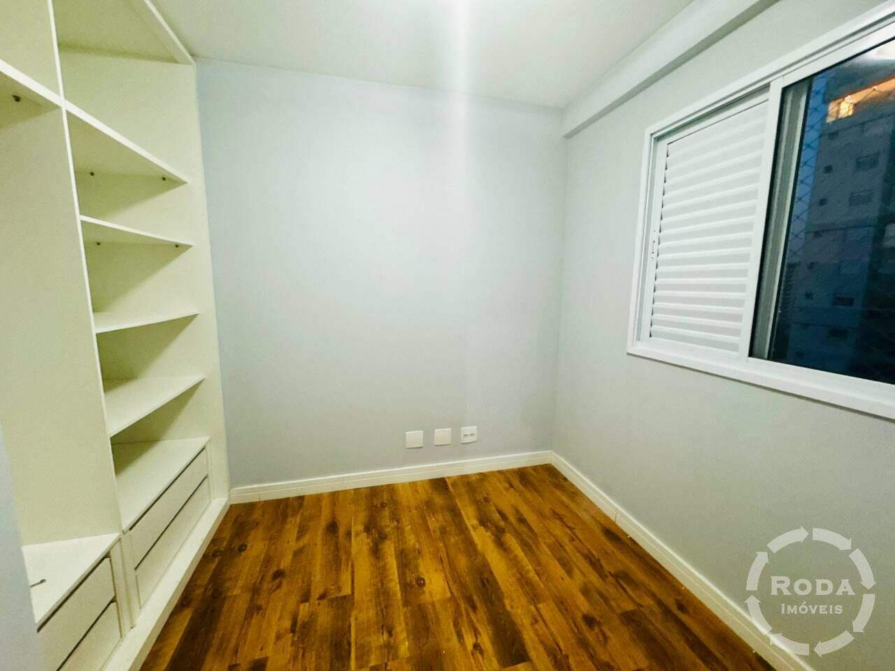 Apartamento à venda no Ponta da Praia: 
