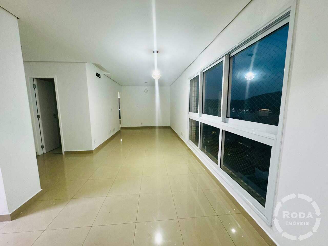 Apartamento à venda no Ponta da Praia: 