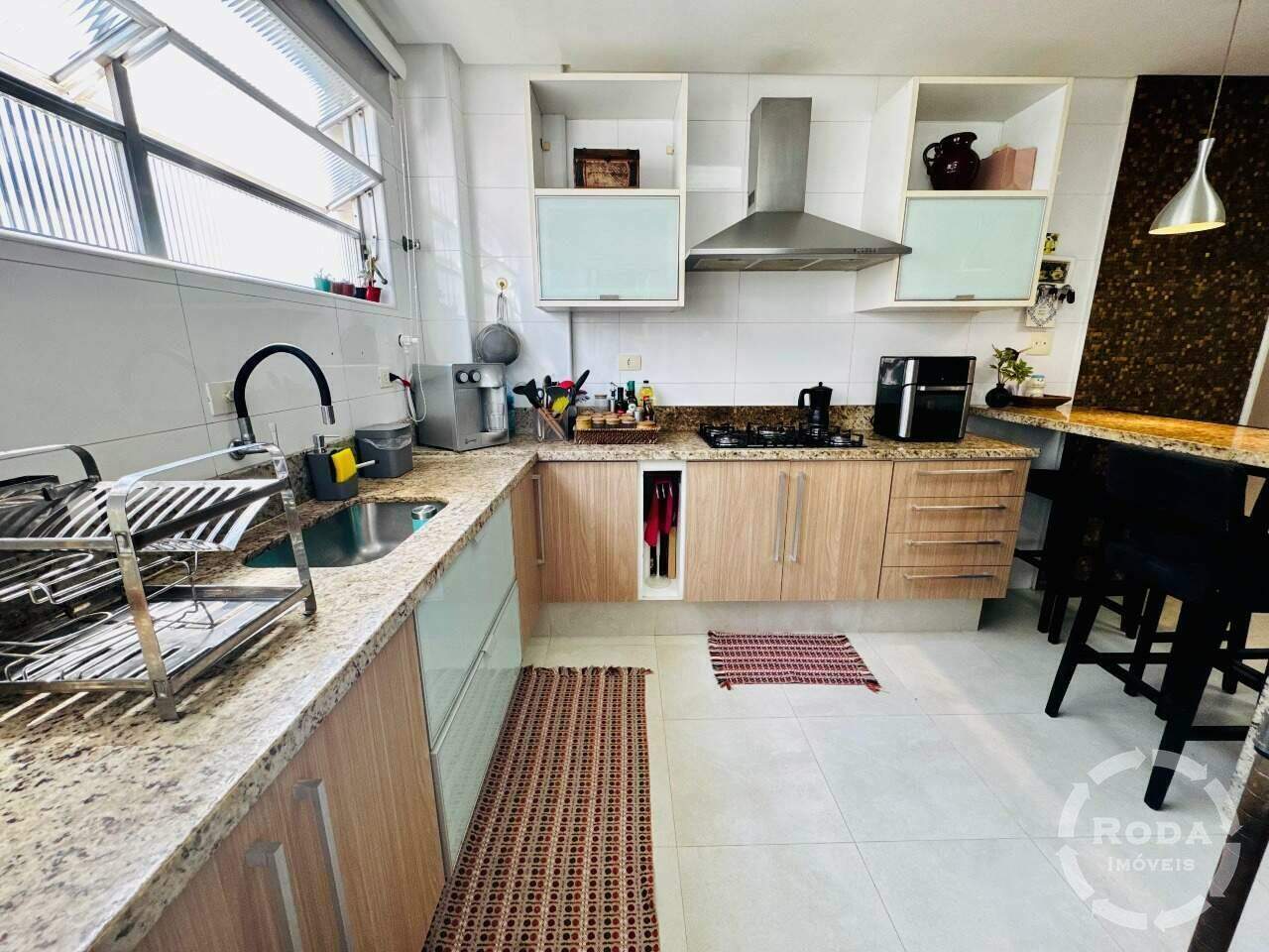 Apartamento à venda no Ponta da Praia: 