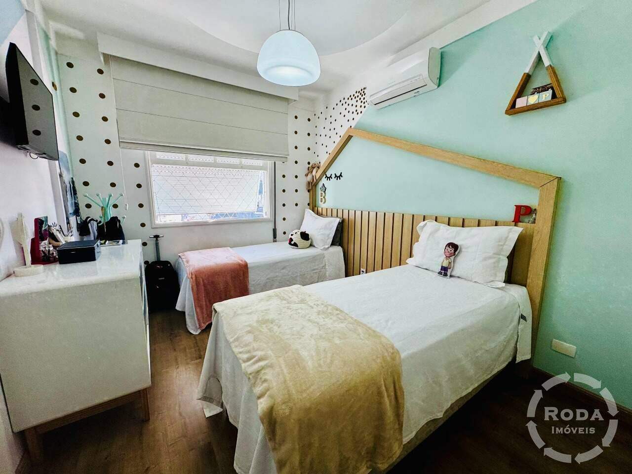 Apartamento à venda no Ponta da Praia: 