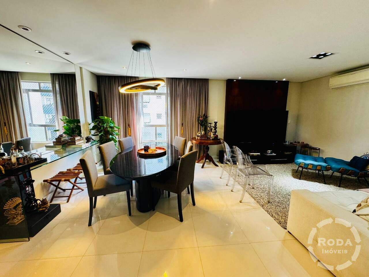 Apartamento à venda no Ponta da Praia: